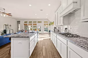 1136 Stetson Hat Trail, Georgetown, TX 78628 - Photo 6