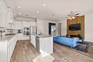 1136 Stetson Hat Trail, Georgetown, TX 78628 - Photo 14