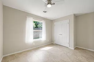 5318 Hickory Dr, Austin, TX 78744 - Photo 20