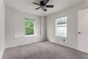 4523 Felicity Ln, Austin, TX 78725 - Photo 28