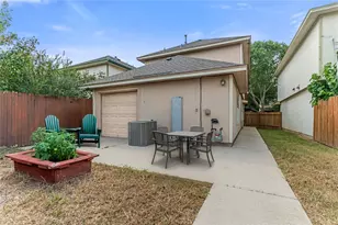 4523 Felicity Ln, Austin, TX 78725 - Photo 34