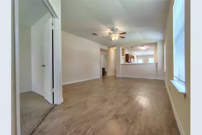 100 Steven Street, Hutto, TX 78634 - Photo 2