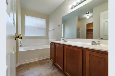 100 Steven Street, Hutto, TX 78634 - Photo 14