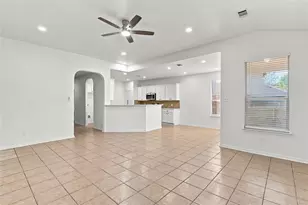 21008 Hallbrook Ln, Pflugerville, TX 78660 - Photo 10