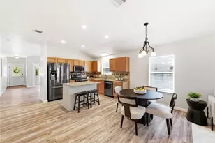 446 Paddington Dr, Kyle, TX 78640 - Photo 4