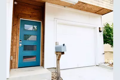 3007 E 12th Street #2, Austin, TX 78702 - Photo 2