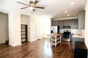 3007 E 12th St, Austin, TX 78702 - Photo 4