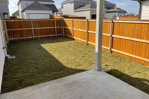 401 Stinchcomb Rd, Hutto, TX 78634 - Photo 36