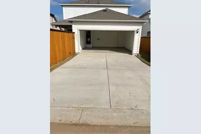 401 Stinchcomb Road, Hutto, TX 78634 - Photo 2