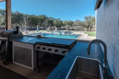105 Taylor Creek Way, Liberty Hill, TX 78642 - Photo 36