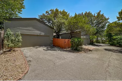5703 Eagle Cliffs, Austin, TX 78731 - Photo 2