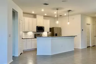 246 Teller Dr, Lockhart, TX 78644 - Photo 8