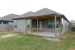 246 Teller Dr, Lockhart, TX 78644 - Photo 4