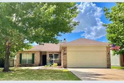 207 Kates Way, Hutto, TX 78634 - Photo 1