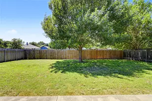 207 Kates Way, Hutto, TX 78634 - Photo 18