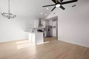 306 S Ave P, Marble Falls, TX 78654 - Photo 14