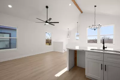 306 S Avenue P #B, Marble Falls, TX 78654 - Photo 16