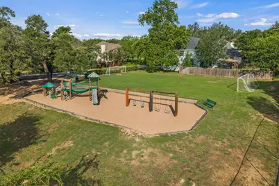 7016 Bending Oak Road, Austin, TX 78749 - Photo 36