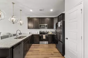 242 Boatright Blvd, Jarrell, TX 76537 - Photo 12