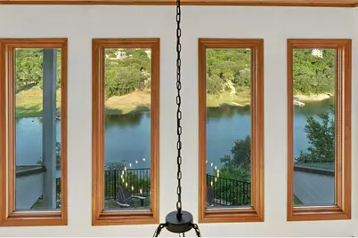 11103 Lakeside Drive, Jonestown, TX 78645 - Photo 10