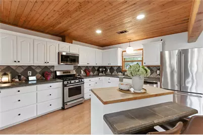 11103 Lakeside Drive, Jonestown, TX 78645 - Photo 14