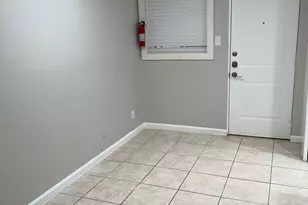 2413 Leon St, Austin, TX 78705 - Photo 8