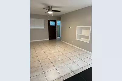 2413 Leon Street #103, Austin, TX 78705 - Photo 6