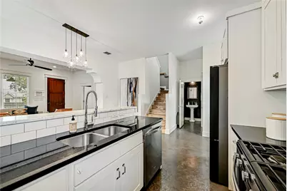 2013 Peoples Street, Austin, TX 78702 - Photo 10