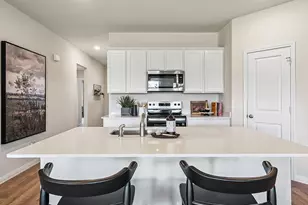 233 Southridge Trl, Marble Falls, TX 78654 - Photo 8