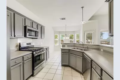 305 Dana Drive, Hutto, TX 78634 - Photo 2