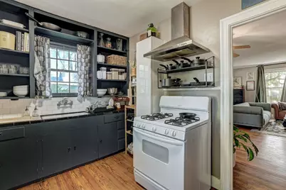 809 E 44th Street, Austin, TX 78751 - Photo 18