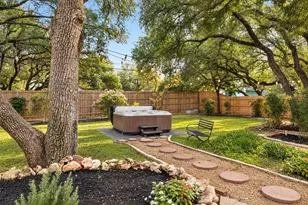 11819 Highland Oaks Trail, Austin, TX 78759 - Photo 24