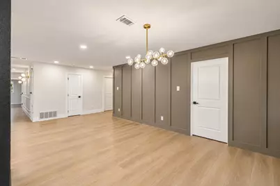 11819 Highland Oaks Trail, Austin, TX 78759 - Photo 10