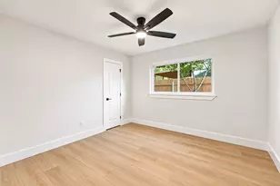 11819 Highland Oaks Trail, Austin, TX 78759 - Photo 22