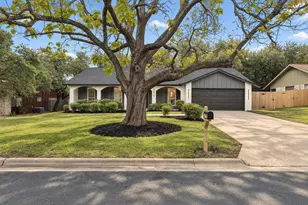11819 Highland Oaks Trail, Austin, TX 78759 - Photo 2