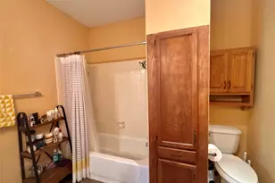 915 W 23rd St, Austin, TX 78705 - Photo 18
