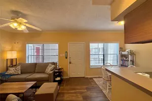 915 W 23rd St, Austin, TX 78705 - Photo 14