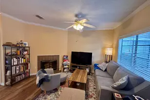 915 W 23rd St, Austin, TX 78705 - Photo 6