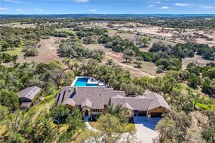 335 Beulah Ln, Dripping Springs, TX 78620 - Photo 4