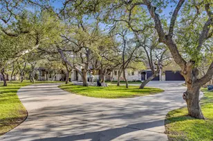 335 Beulah Ln, Dripping Springs, TX 78620 - Photo 1