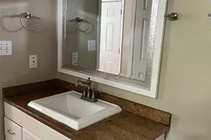 3105 Kings Ln, Austin, TX 78705 - Photo 8