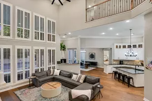 10320 Avery Club Dr, Austin, TX 78717 - Photo 10