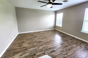 933 Meadow Ridge Loop, Georgetown, TX 78626 - Photo 14