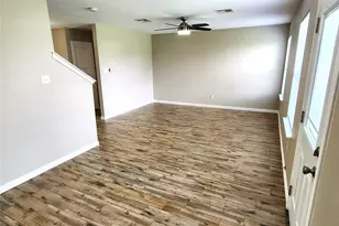 933 Meadow Ridge Loop, Georgetown, TX 78626 - Photo 16