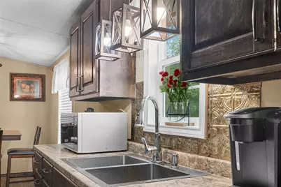 857 E Guadalupe Street, La Grange, TX 78945 - Photo 10