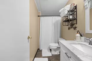 857 E Guadalupe St, La Grange, TX 78945 - Photo 18