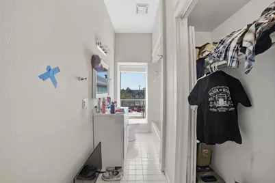 923 Loop 332 Street, Liberty Hill, TX 78642 - Photo 32