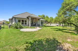 108 Oak Trail Dr, Georgetown, TX 78628 - Photo 30