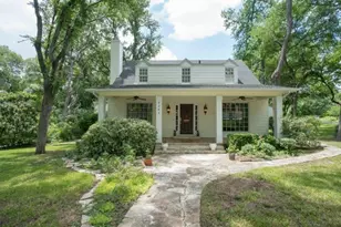 2203 Griswold Ln, Austin, TX 78703 - Photo 4