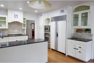 2203 Griswold Lane, Austin, TX 78703 - Photo 14